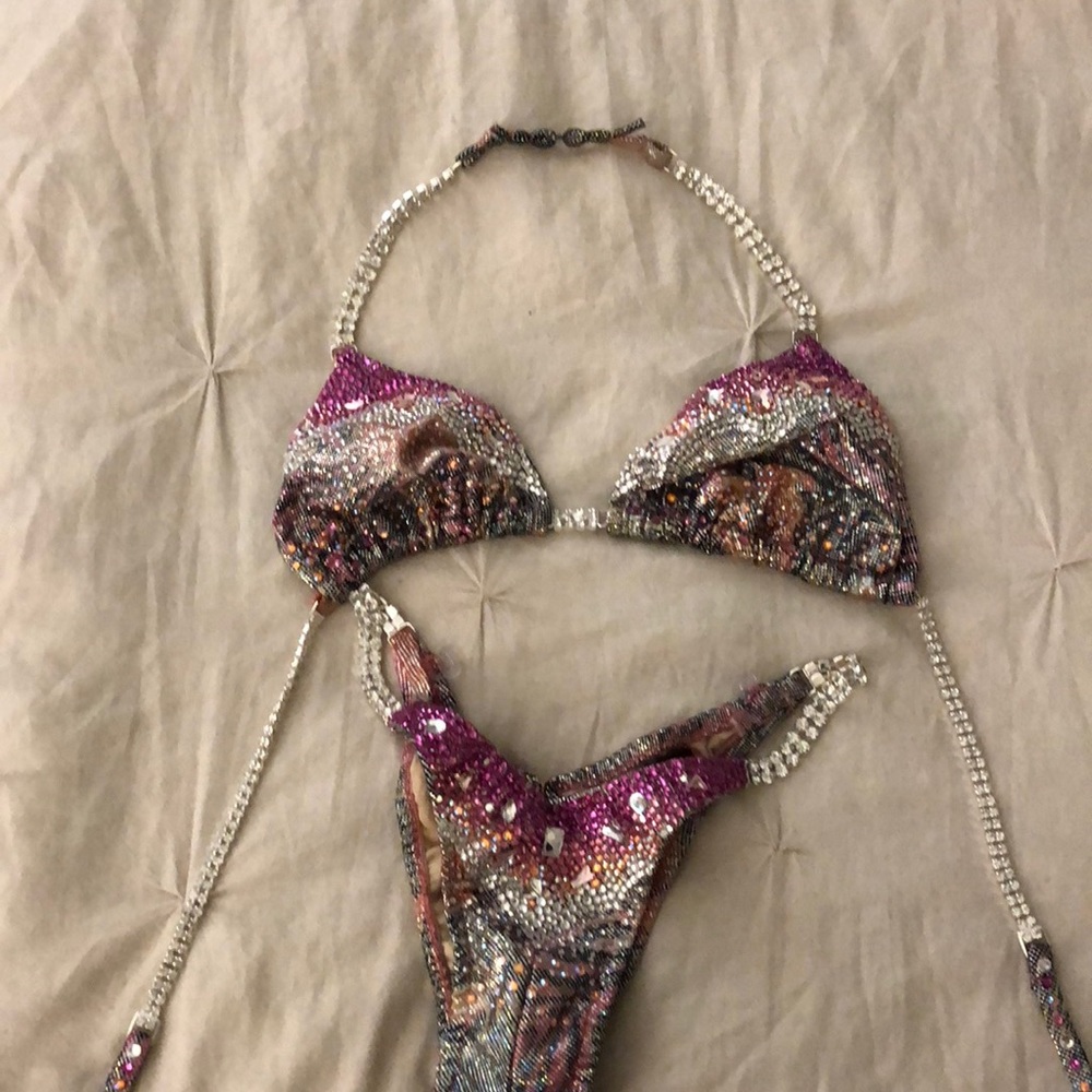 Figure Competition Bikini!